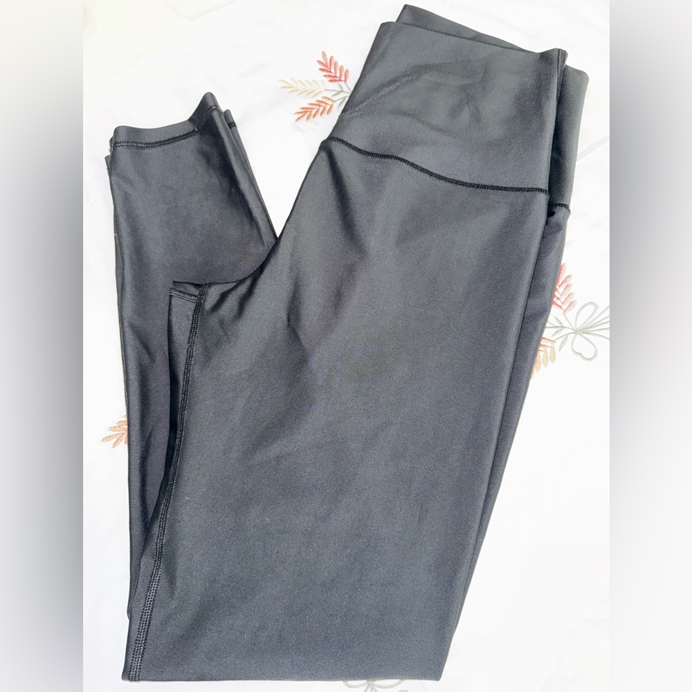 Black leggings